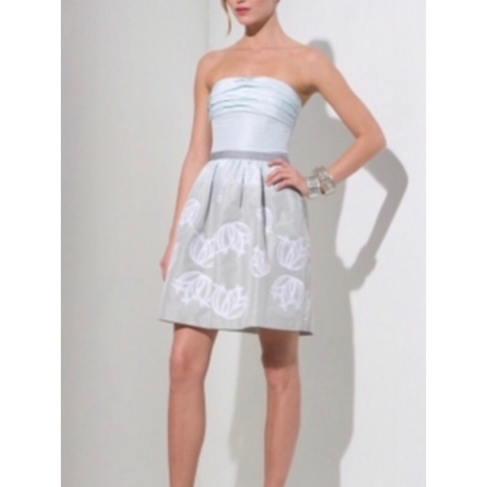 BCBGMAXAZRIA Strapless Blue‎ Silver Tulip Jacquard Cocktail Dress Size 2 Pockets